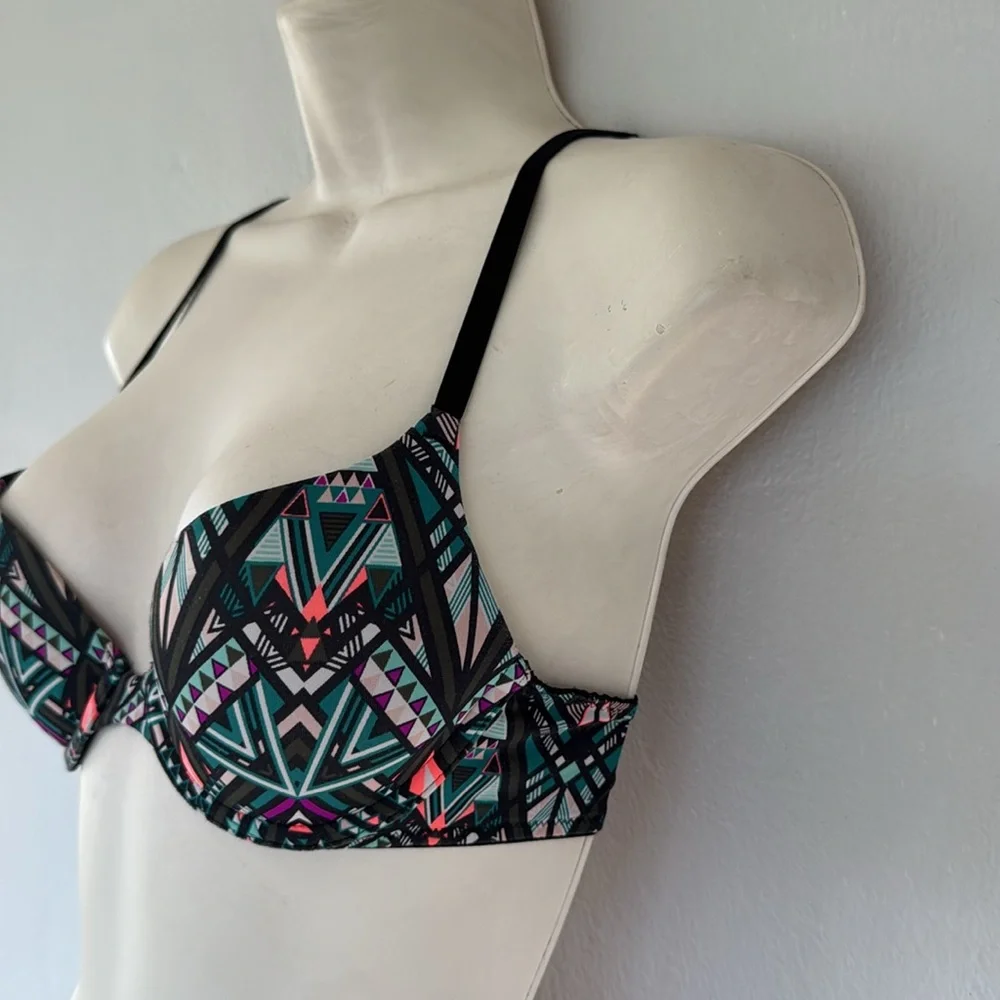 PINK Victoria’s Secret colorful neon geometric wear everywhere push up bra 32A